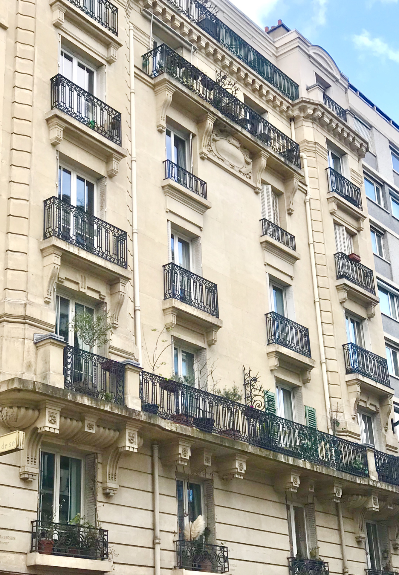 vente PARIS XV° / RUE DE